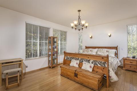 8180 Gilman Ct, La Jolla, CA 92037 photo 13