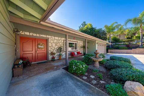 1939 Vereda Ct, El Cajon, CA 92019 photo 2