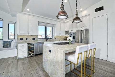 6461 Surfside, Carlsbad, CA 92011 photo 4
