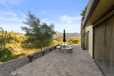 10082 Bon Vue Dr, El Cajon, CA 92021 photo 7