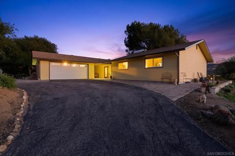 10082 Bon Vue Dr, El Cajon, CA 92021 photo 5