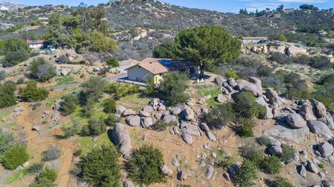 10082 Bon Vue Dr, El Cajon, CA 92021 photo 36