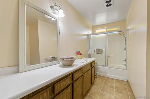 10082 Bon Vue Dr, El Cajon, CA 92021 photo 17
