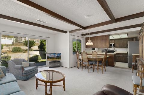2004 Sunset Dr, Escondido, CA 92025 photo 4