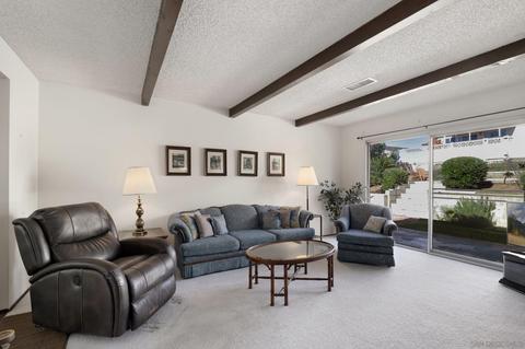 2004 Sunset Dr, Escondido, CA 92025 photo 3