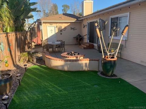 2359 Mapleleaf Dr, Vista, CA 92081 photo 22