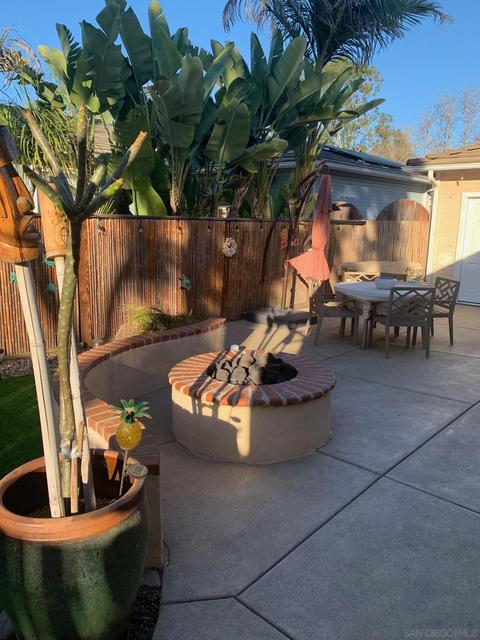2359 Mapleleaf Dr, Vista, CA 92081 photo 23