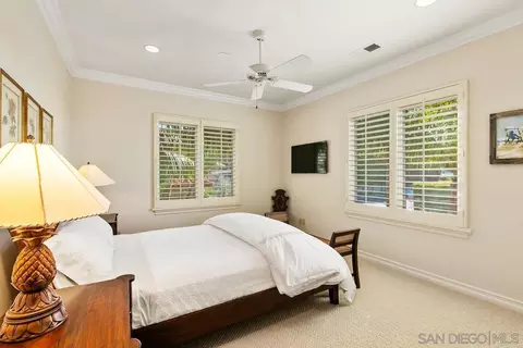 7675 Exchange Pl, La Jolla, CA 92037 photo 29