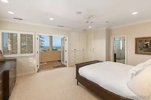 7675 Exchange Pl, La Jolla, CA 92037 photo 22