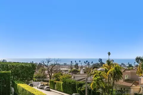7675 Exchange Pl, La Jolla, CA 92037 photo 25