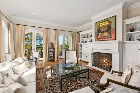 7675 Exchange Pl, La Jolla, CA 92037 photo 7