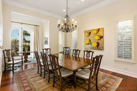 7675 Exchange Pl, La Jolla, CA 92037 photo 10