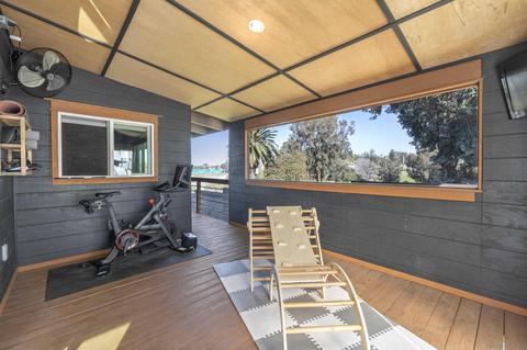 5045 Pine St, La Mesa, CA 91942 photo 3