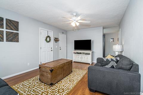 10227 Princess Sarit Way, Santee, CA 92071 photo 5