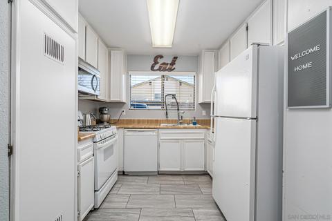 10227 Princess Sarit Way, Santee, CA 92071 photo 8