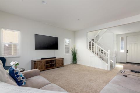 560 Ventasso Way, Fallbrook, CA 92028 photo 7
