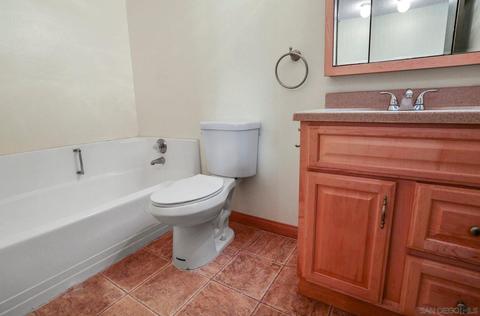 13654 Avenida Del Charro, El Cajon, CA 92021 photo 19
