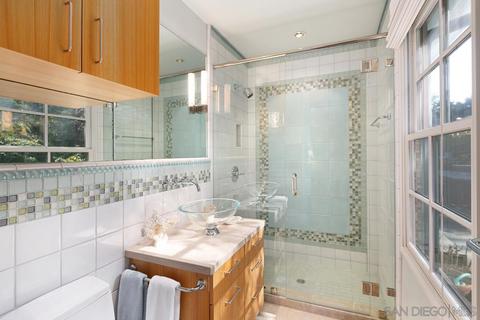 7929 Roseland Dr, La Jolla, CA 92037 photo 21