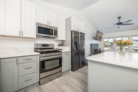 9938 Donner St, Santee, CA 92071 photo 11