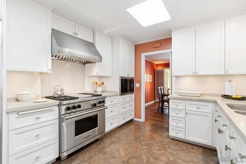 7242 Olivetas Ave, La Jolla, CA 92037 photo 16