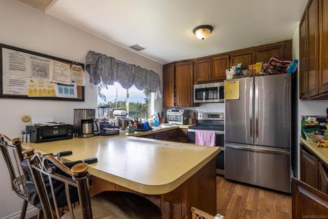 1127 Gale St, Escondido, CA 92027 photo 5