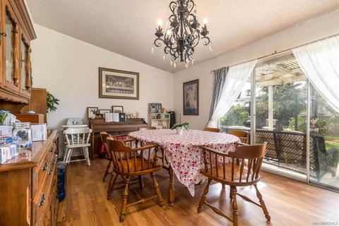 1127 Gale St, Escondido, CA 92027 photo 4