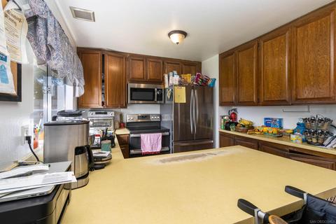 1127 Gale St, Escondido, CA 92027 photo 6