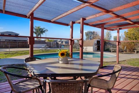 1287 Barnett Rd, Ramona, CA 92065 photo 2