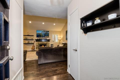9986 Delia Ln, Santee, CA 92071 photo 5