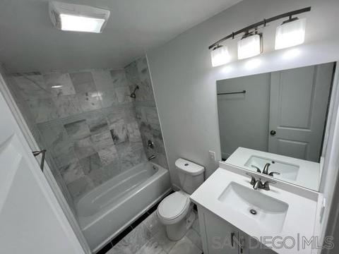 223 Fowles St, Oceanside, CA 92054 photo 8