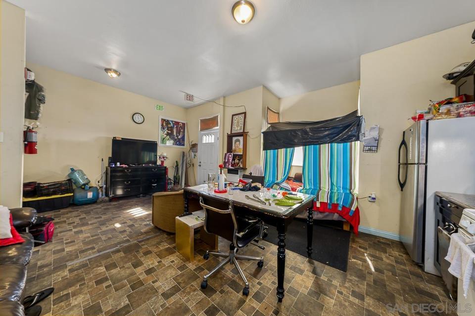  2904 Market St, San Diego, CA 92102 photo 27