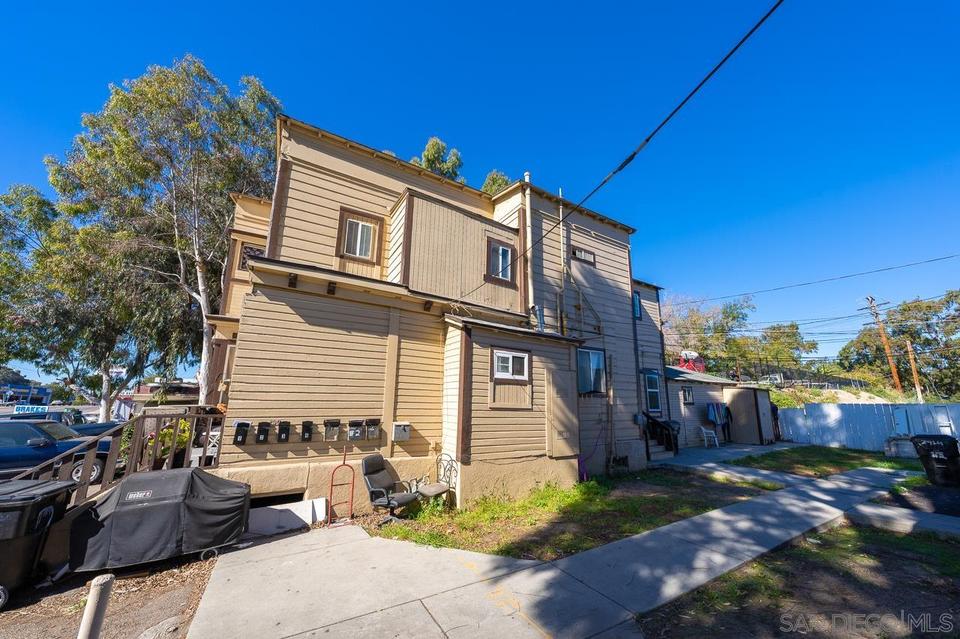  2904 Market St, San Diego, CA 92102 photo 13