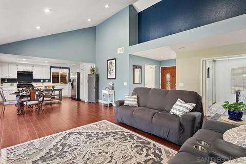 339 Holiday Way, Oceanside, CA 92057 photo 7
