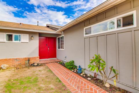 10006 Stanley Ct, Santee, CA 92071 photo 2