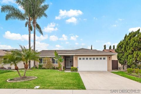 745 Torrey Pines Pl, Oceanside, CA 92058 photo 2