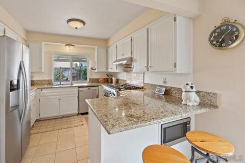 745 Torrey Pines Pl, Oceanside, CA 92058 photo 19