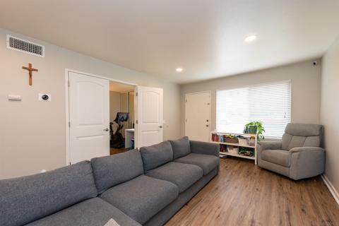 10502 Kerrigan Ct, Santee, CA 92071 photo 5
