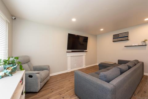 10502 Kerrigan Ct, Santee, CA 92071 photo 6