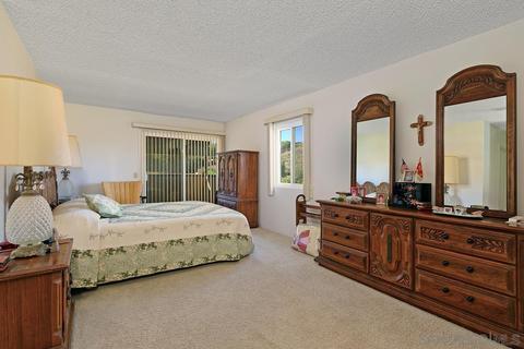 5952 Las Tunas Dr, Oceanside, CA 92057 photo 20