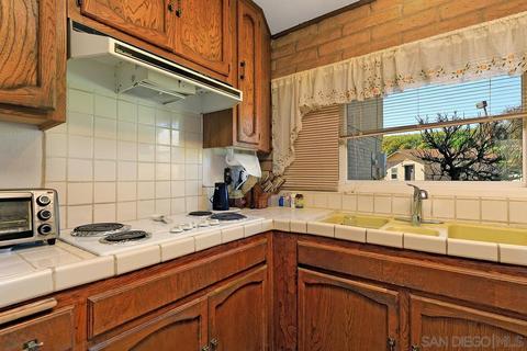 5952 Las Tunas Dr, Oceanside, CA 92057 photo 12