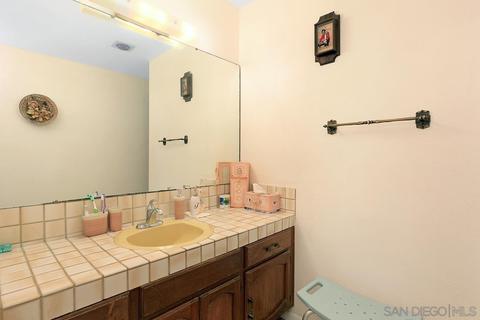 5952 Las Tunas Dr, Oceanside, CA 92057 photo 23
