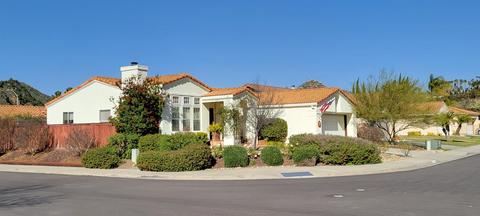 4952 Lake Shore Ct, Fallbrook, CA 92028 photo 1