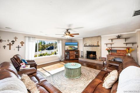 2125 Olive, Ramona, CA 92065 photo 7