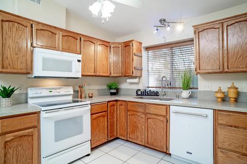 1633 Stanley Way, Escondido, CA 92027 photo 19