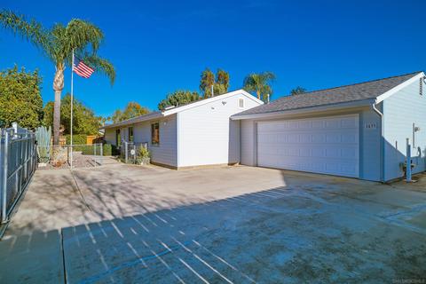 1633 Stanley Way, Escondido, CA 92027 photo 2