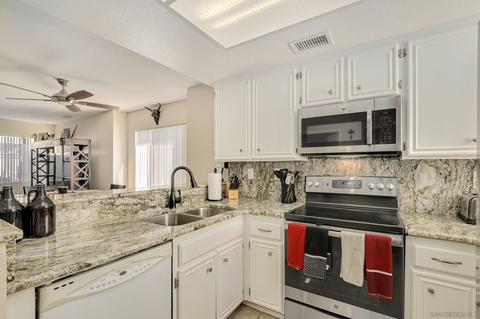 2279 Kings View Cir, Spring Valley, CA 91977 photo 9