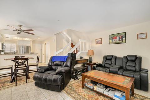 2279 Kings View Cir, Spring Valley, CA 91977 photo 3