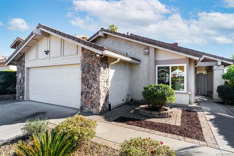 10321 Moorpark St, Spring Valley, CA 91978 photo 1