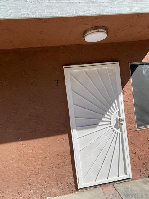 1060 E Washington Ave #7, Escondido, CA 92025 photo 3