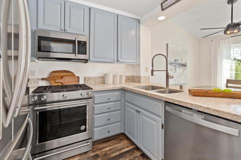 12807 Carriage Heights Way, Poway, CA 92064 photo 13